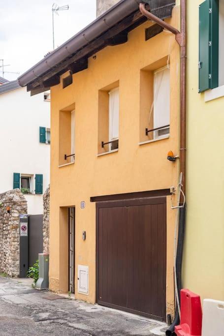 Terratetto In Centro Con Parcheggio